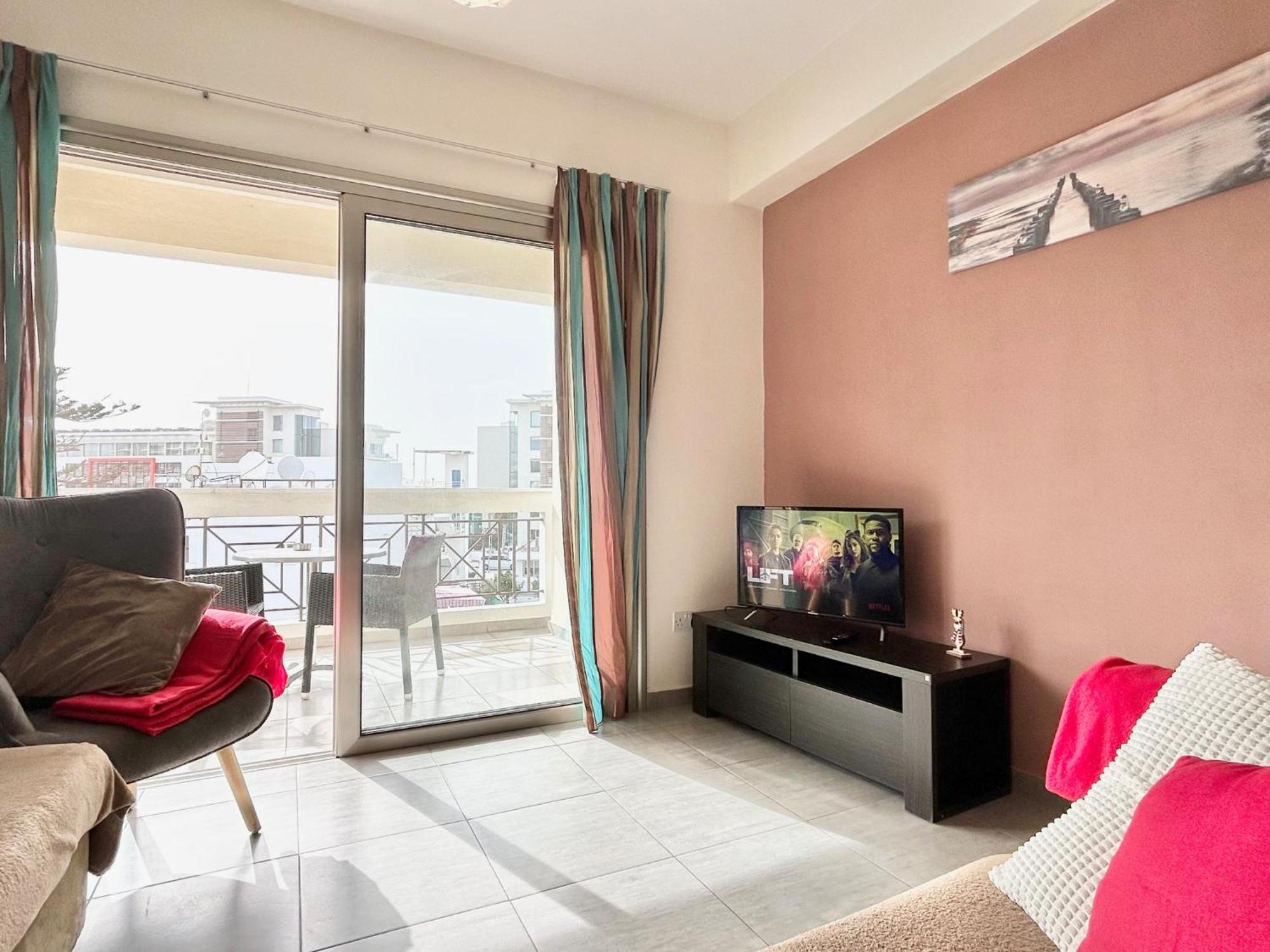 Sun Julz Apartments On The Beach Πάφος Εξωτερικό φωτογραφία