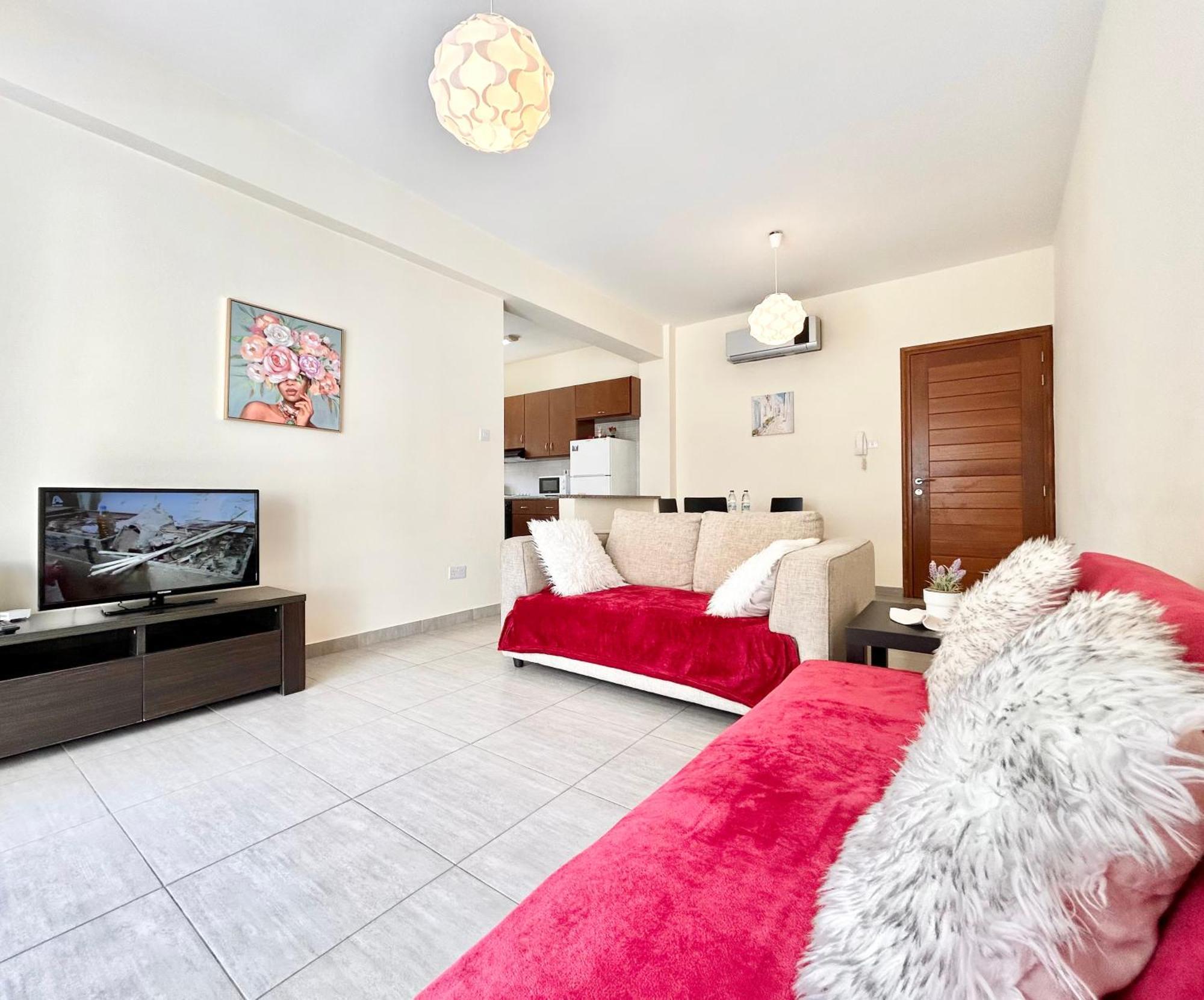 Sun Julz Apartments On The Beach Πάφος Εξωτερικό φωτογραφία