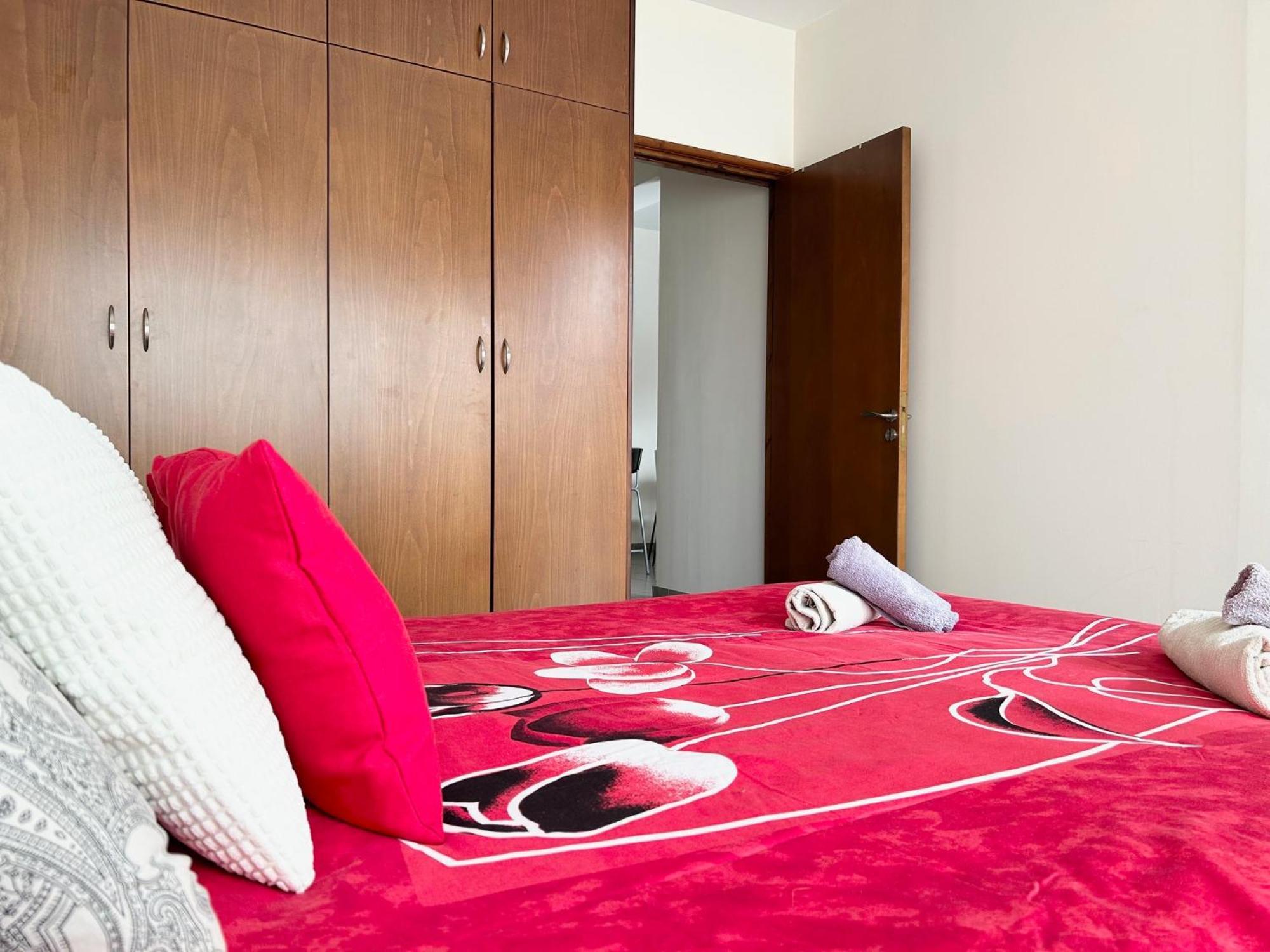 Sun Julz Apartments On The Beach Πάφος Εξωτερικό φωτογραφία