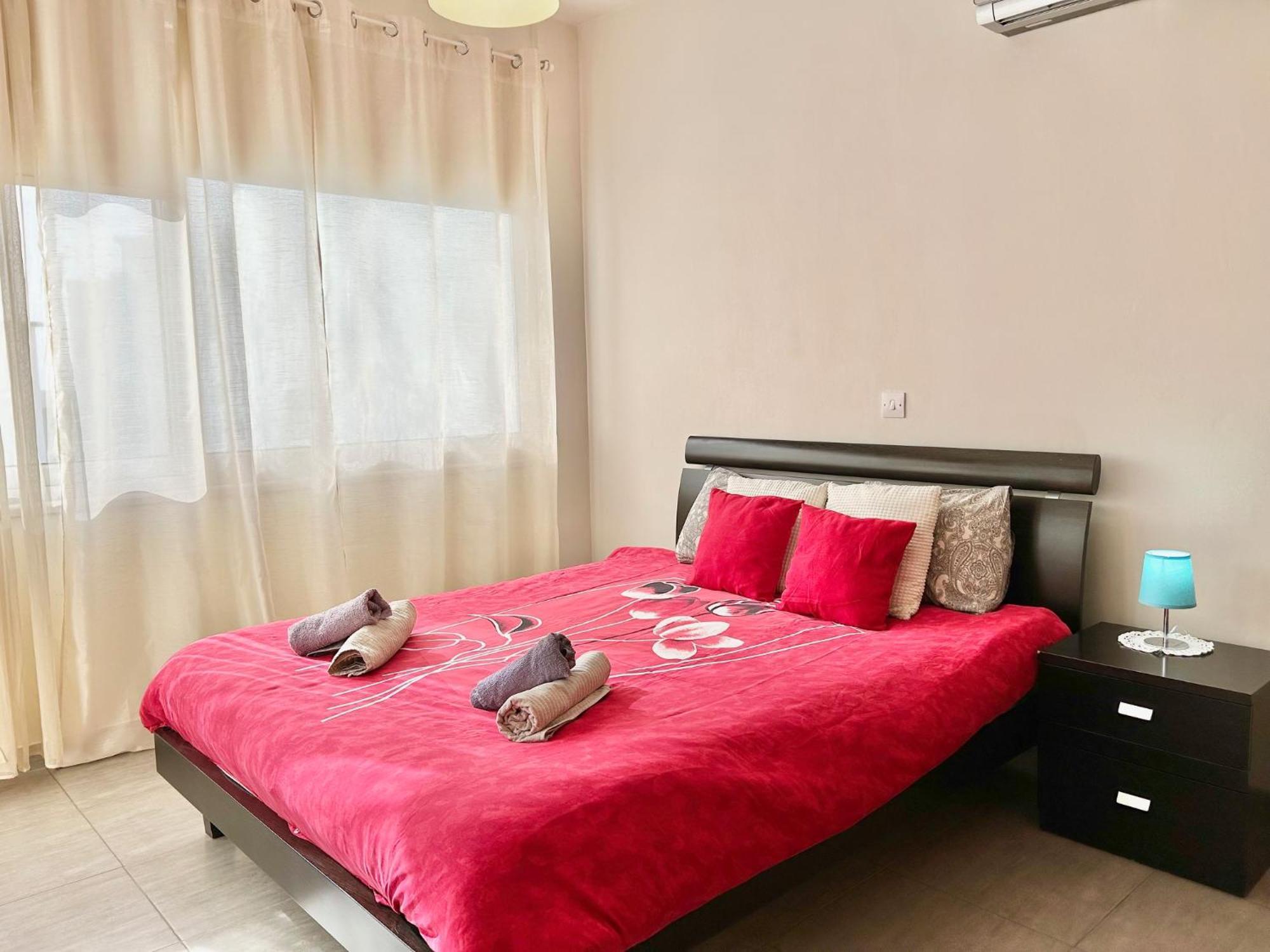 Sun Julz Apartments On The Beach Πάφος Εξωτερικό φωτογραφία