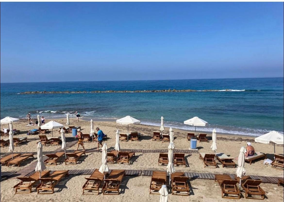 Sun Julz Apartments On The Beach Πάφος Εξωτερικό φωτογραφία