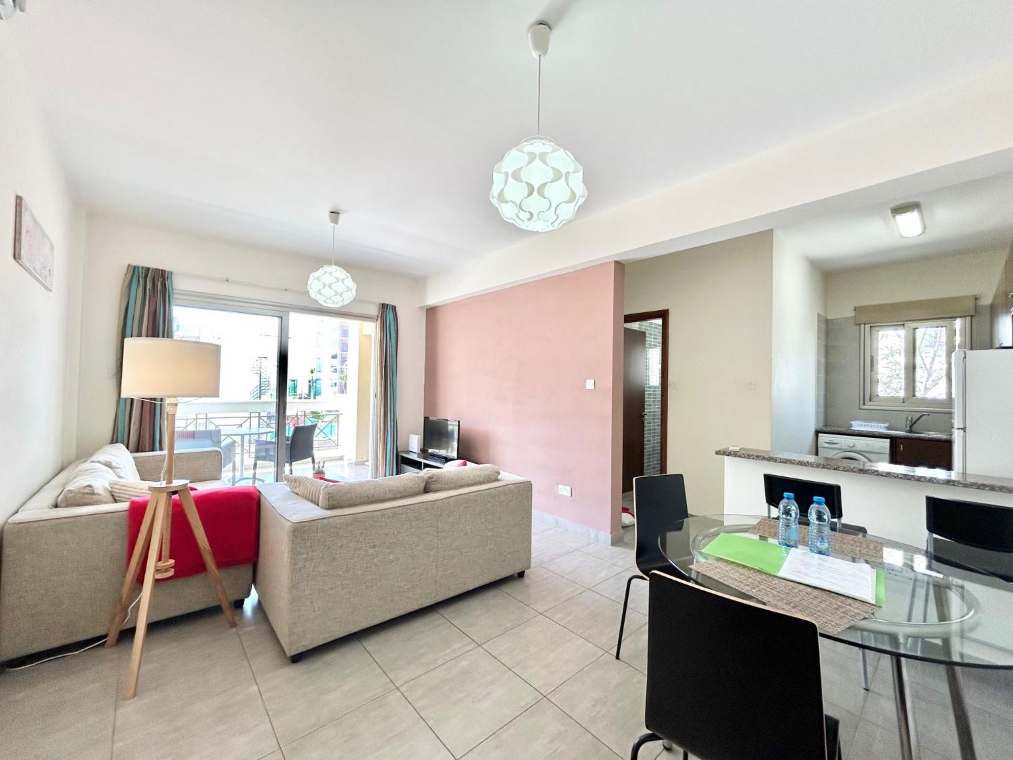Sun Julz Apartments On The Beach Πάφος Εξωτερικό φωτογραφία