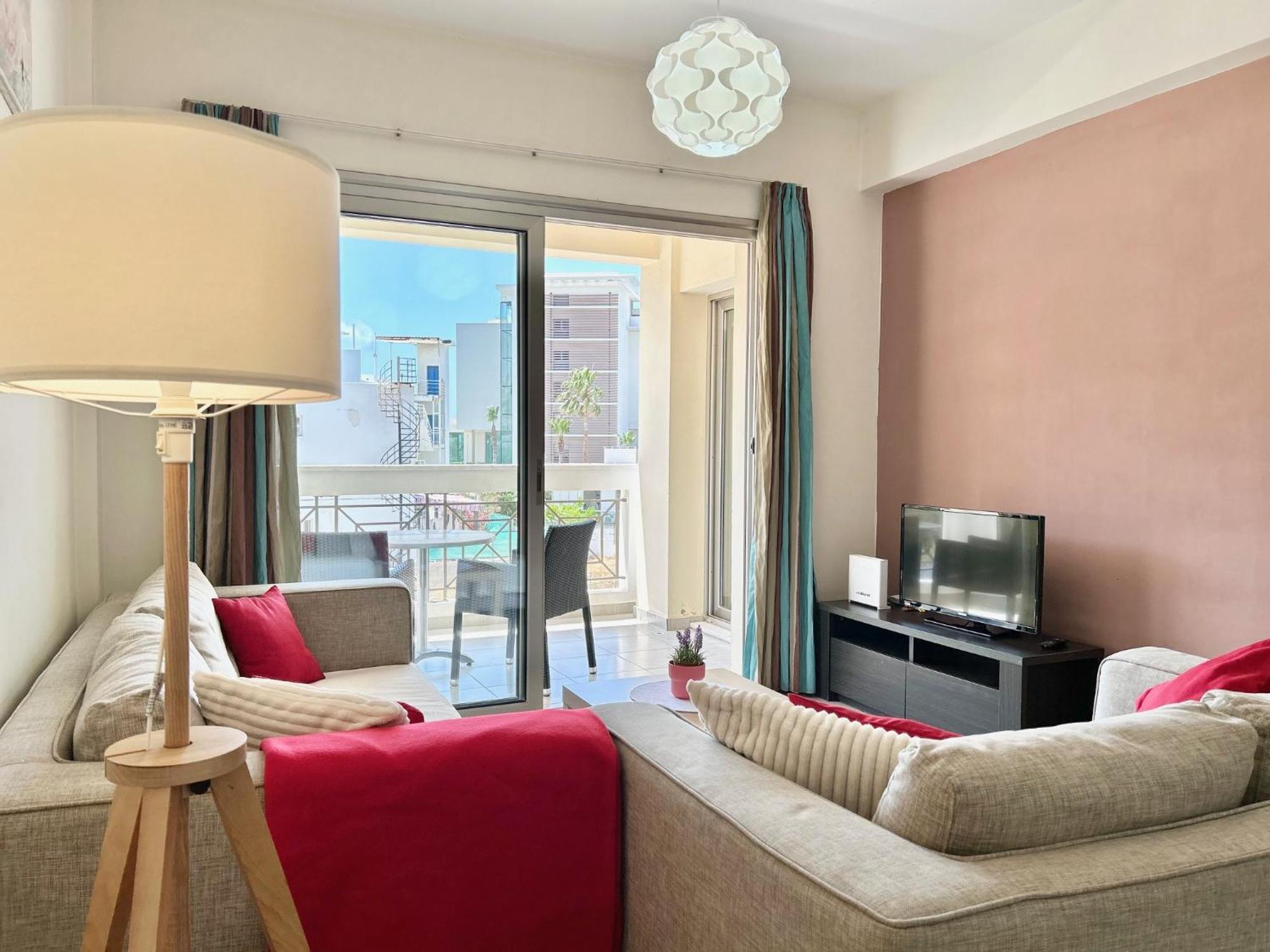 Sun Julz Apartments On The Beach Πάφος Εξωτερικό φωτογραφία